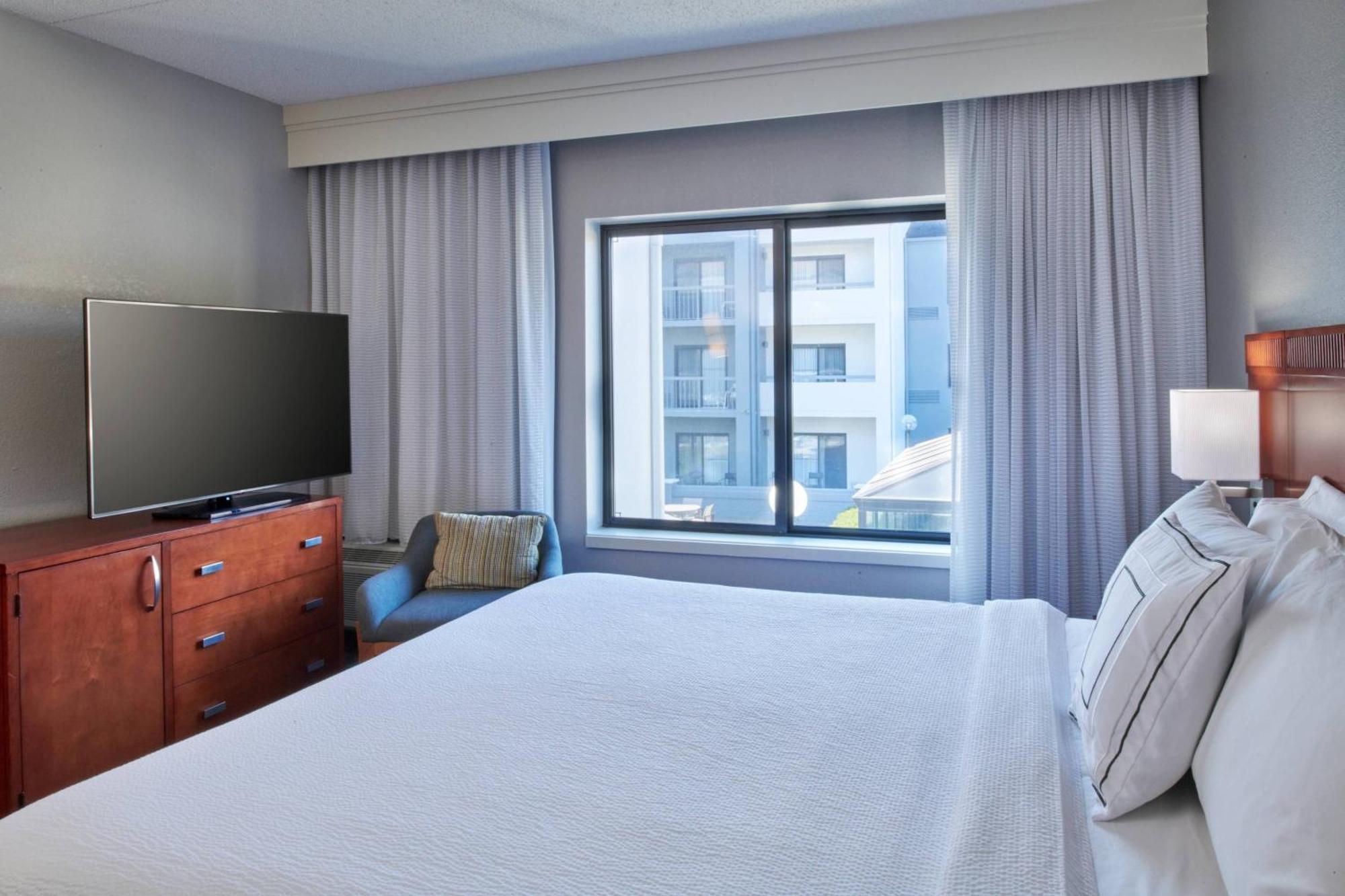 Courtyard By Marriott Indianapolis Castleton酒店 外观 照片