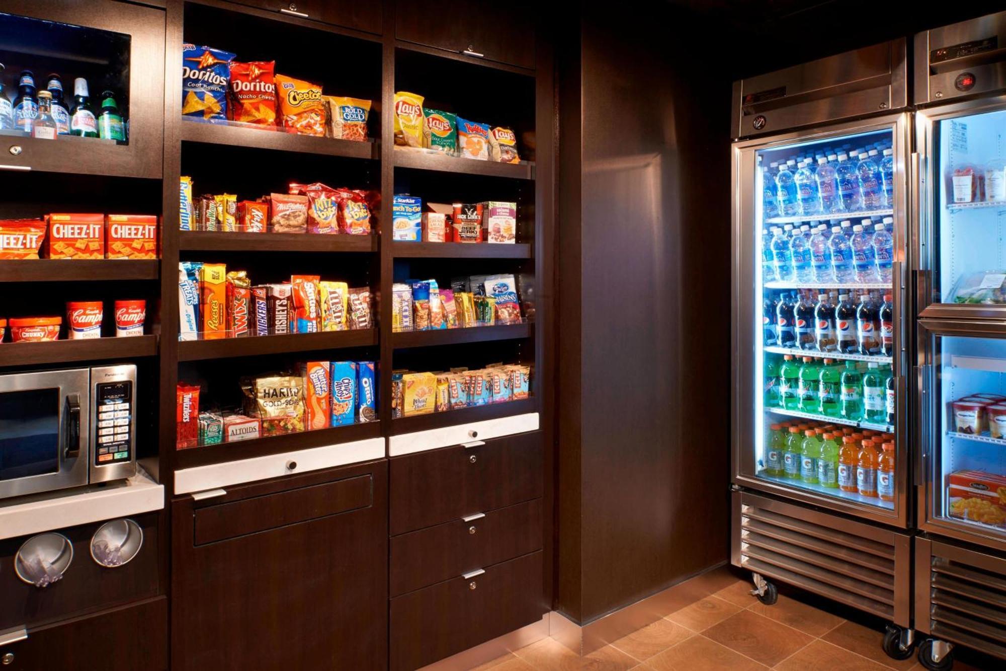 Courtyard By Marriott Indianapolis Castleton酒店 外观 照片